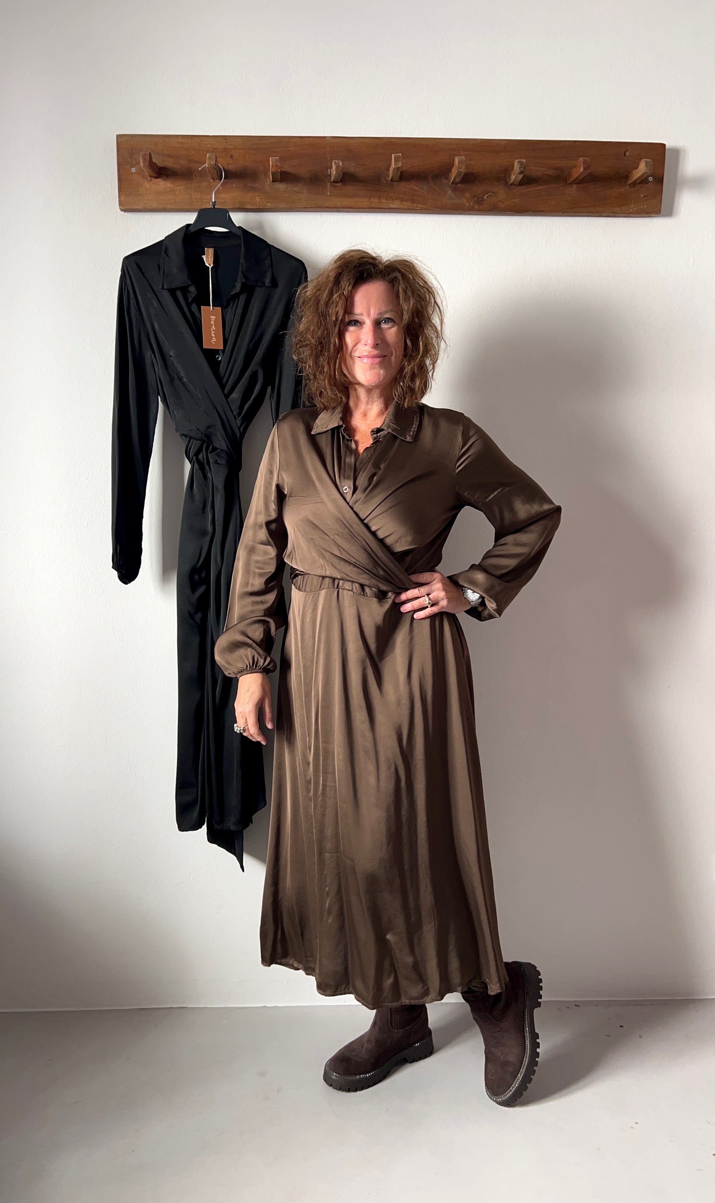 Vestido de noche en la ciudad