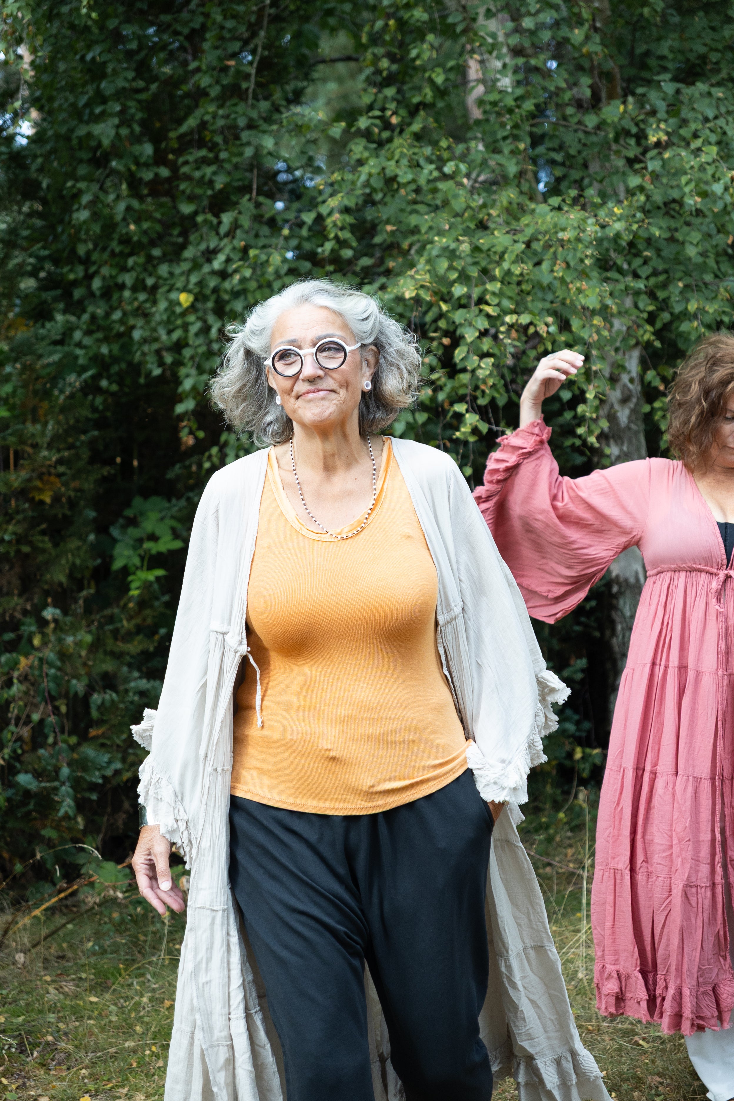 Slip de yoga en la camiseta sin mangas, zanahoria