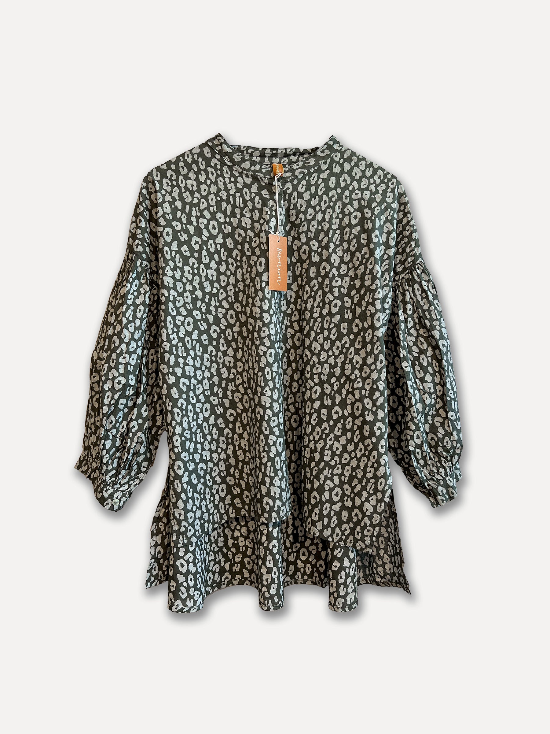 Alba Leo Blouse, ejército