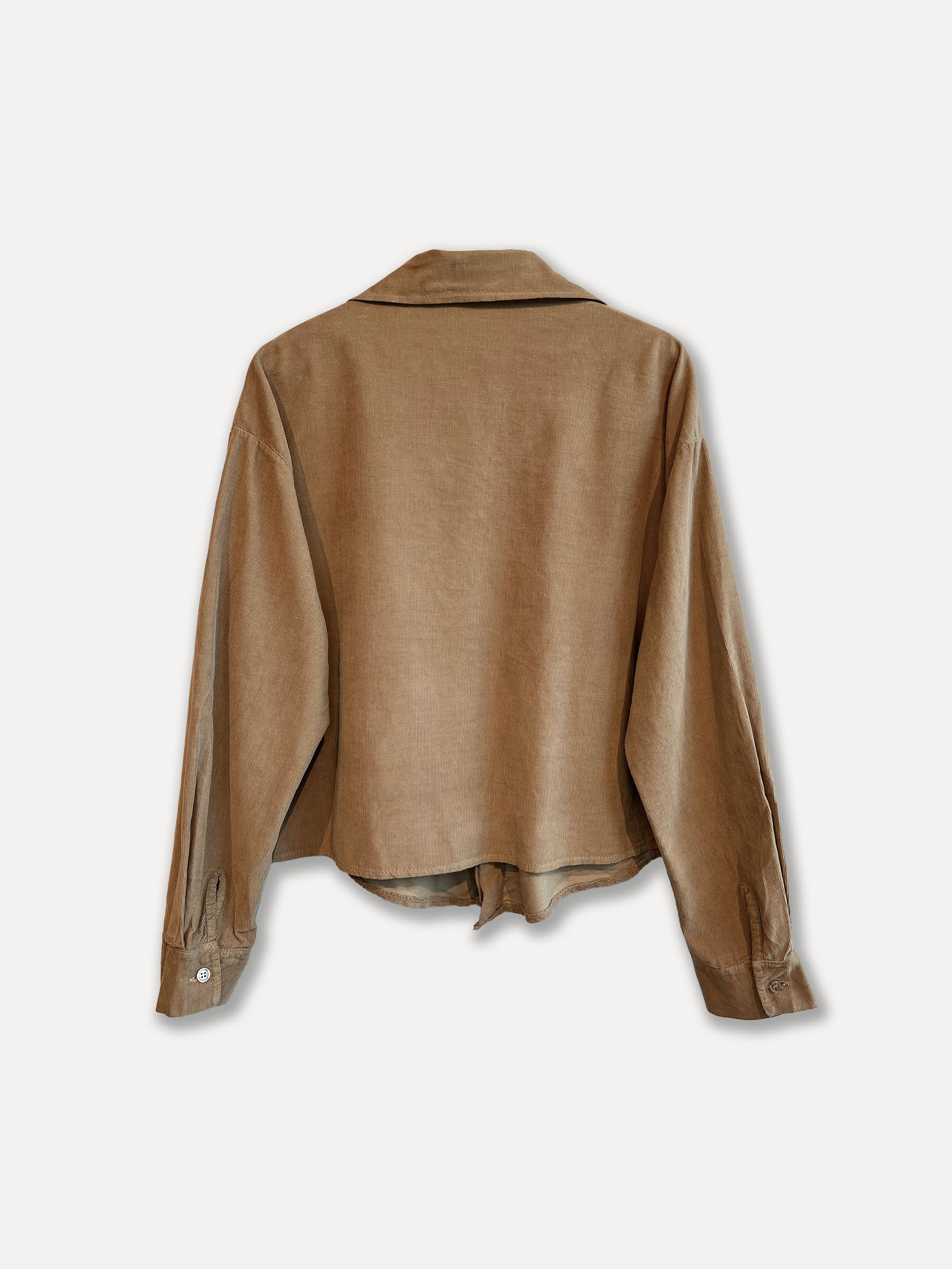 Subshirt de cable de brenda, luz de camello