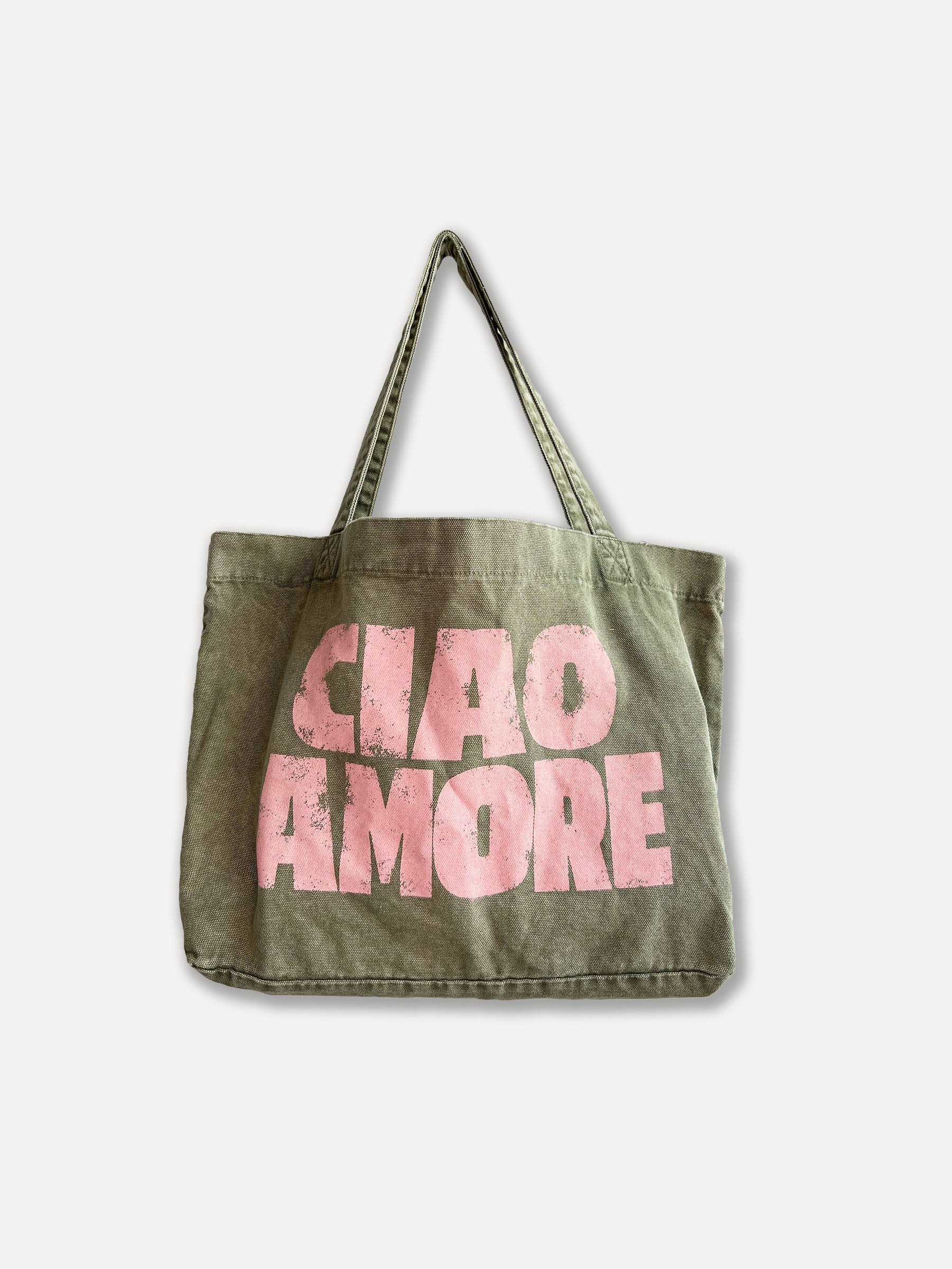 Bolsa de Ciao Amore, Ejército