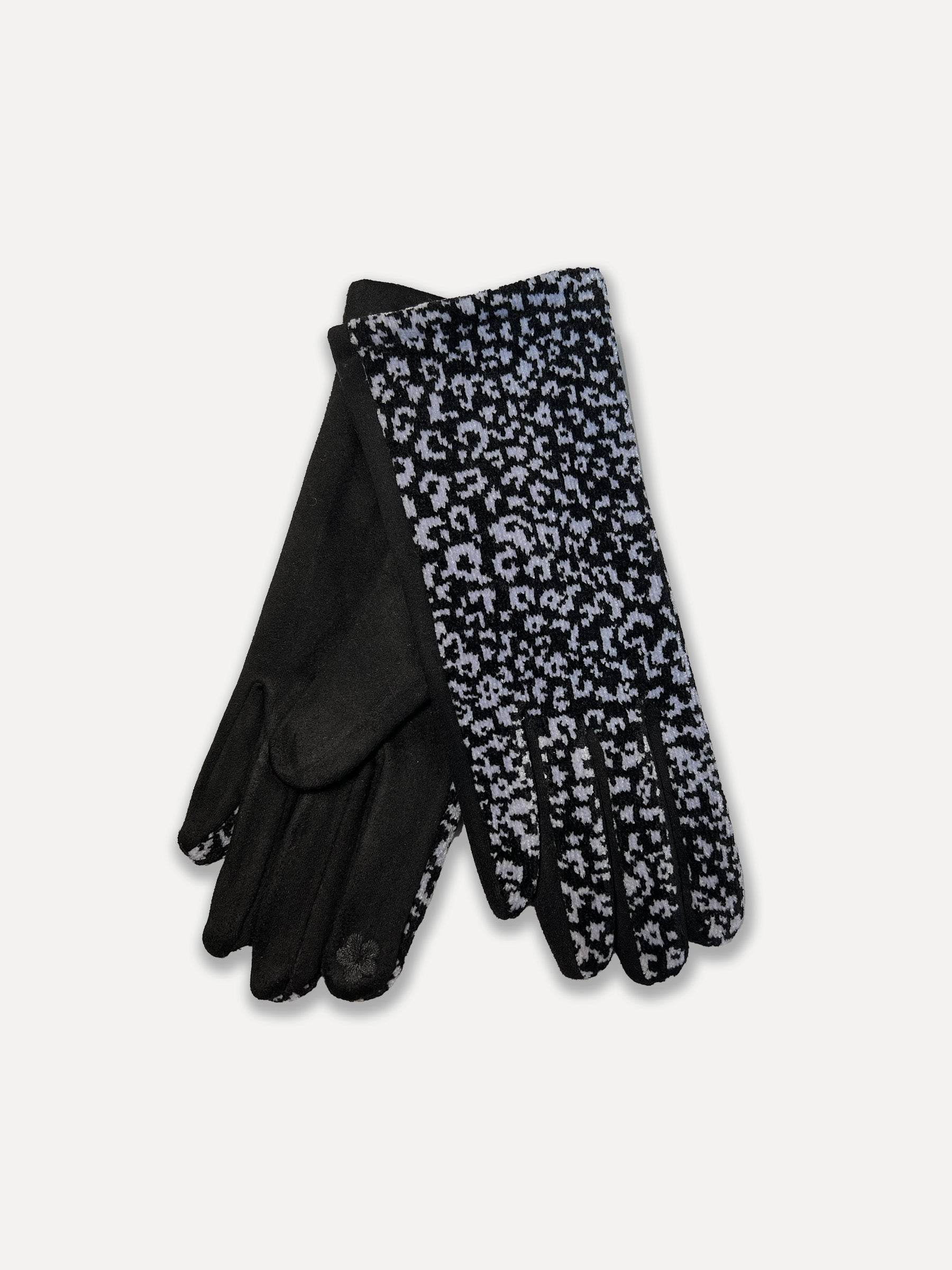 Guantes de Leo, Marina