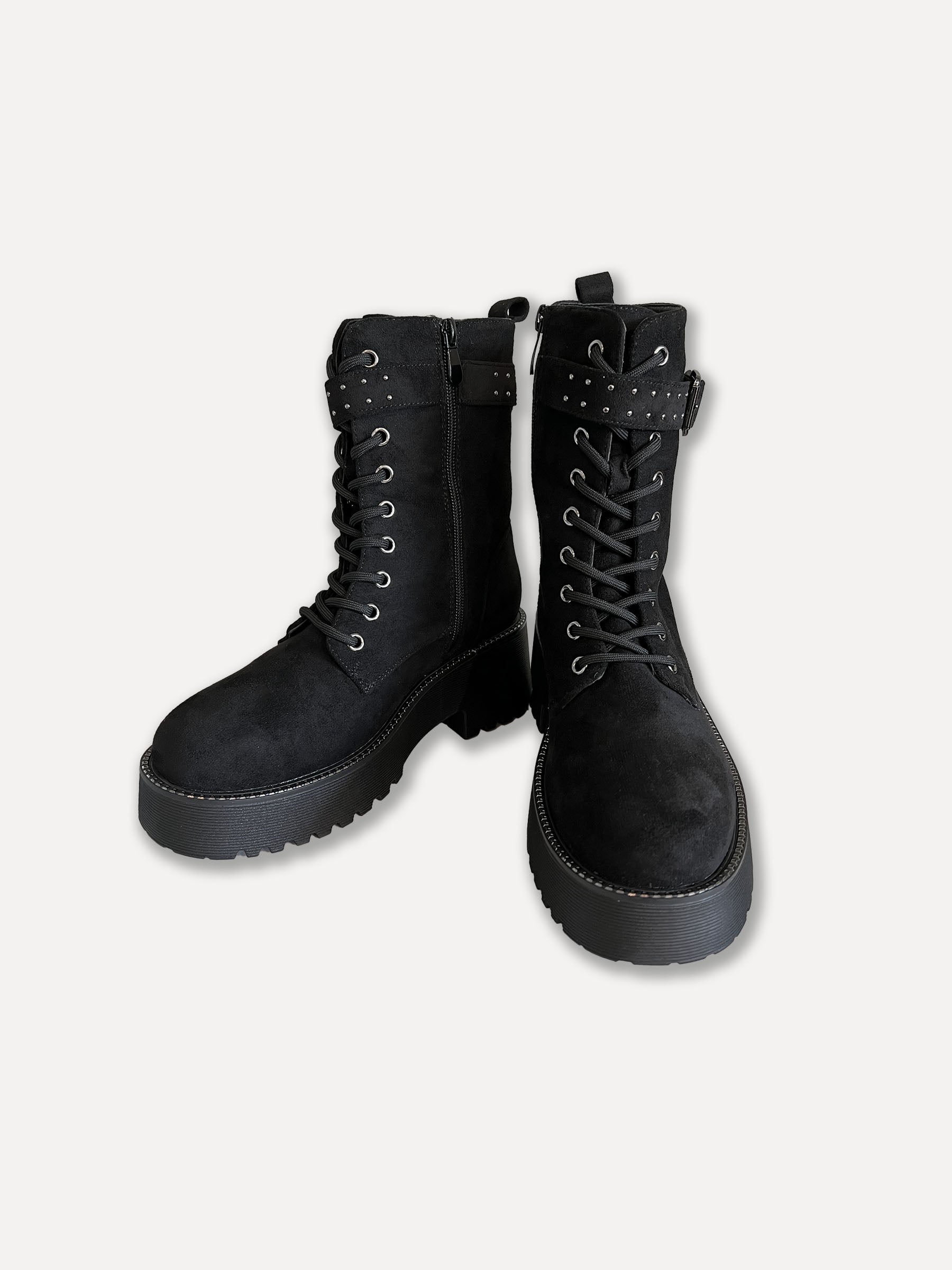 Sra. Suede, negro